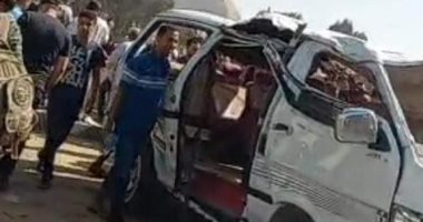 Photo of انقلاب سيارة ميكروباص واصابة 8 أشخاص بالقليوبية