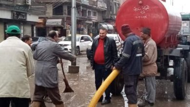 Photo of رئيس مركز ومدينة سيدي سالم يتفقد اعمال رفع مياه الأمطار بالشوارع