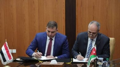 Photo of الأردن والعراق يوقعان اتفاقية الربط الكهربائي