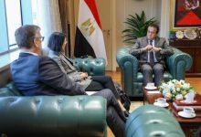 Photo of وزير الصحة يناقش سبل التعاون بين مصر وهولندا في دعم القطاع الصحي المصري